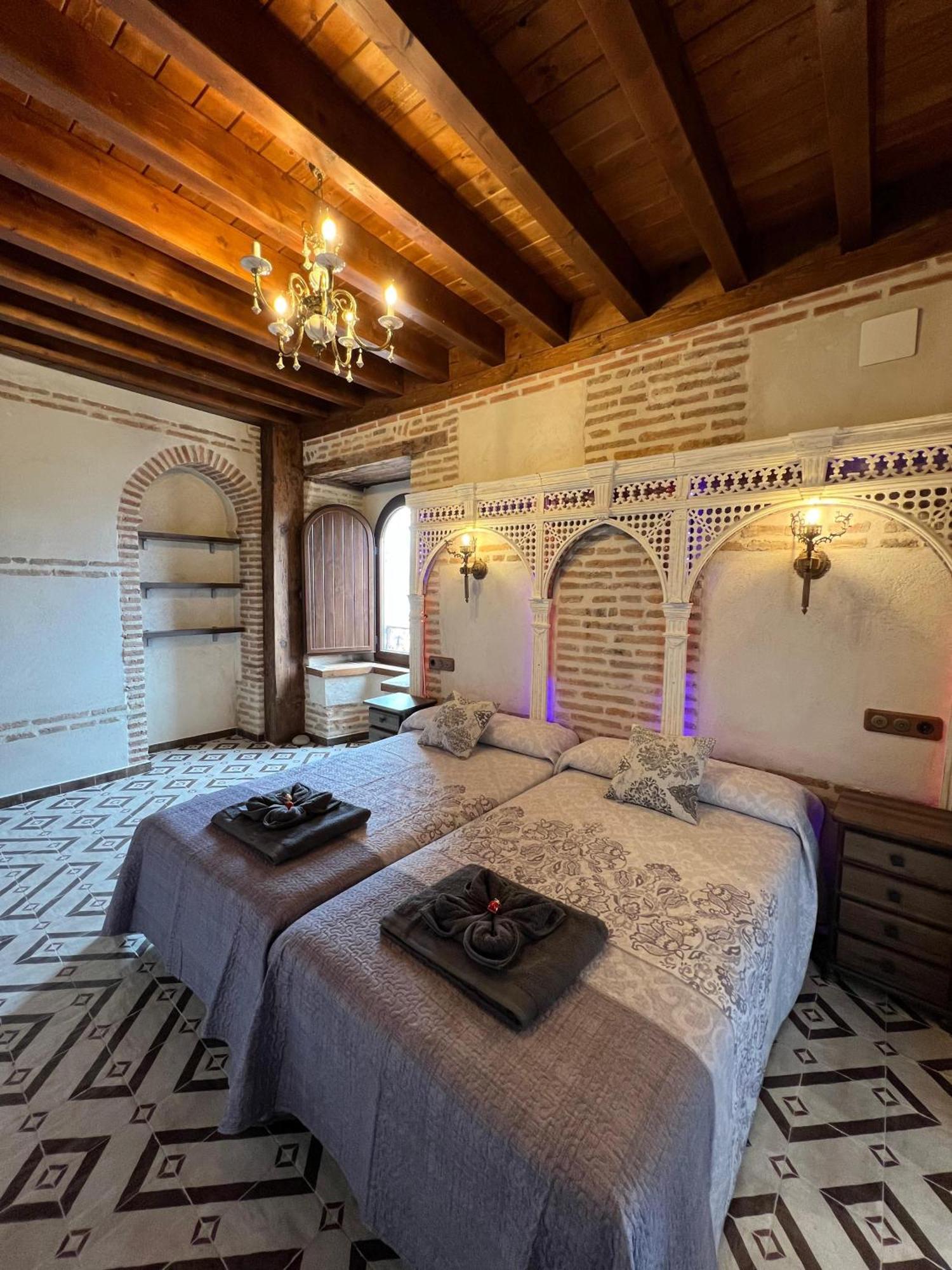 Casa Rural El Torreon Fontiveros Екстериор снимка